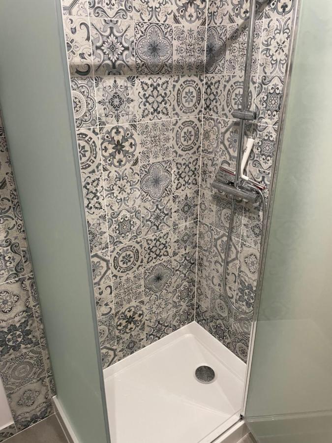 Apartament Royal Chelmonskiego Srem Luaran gambar